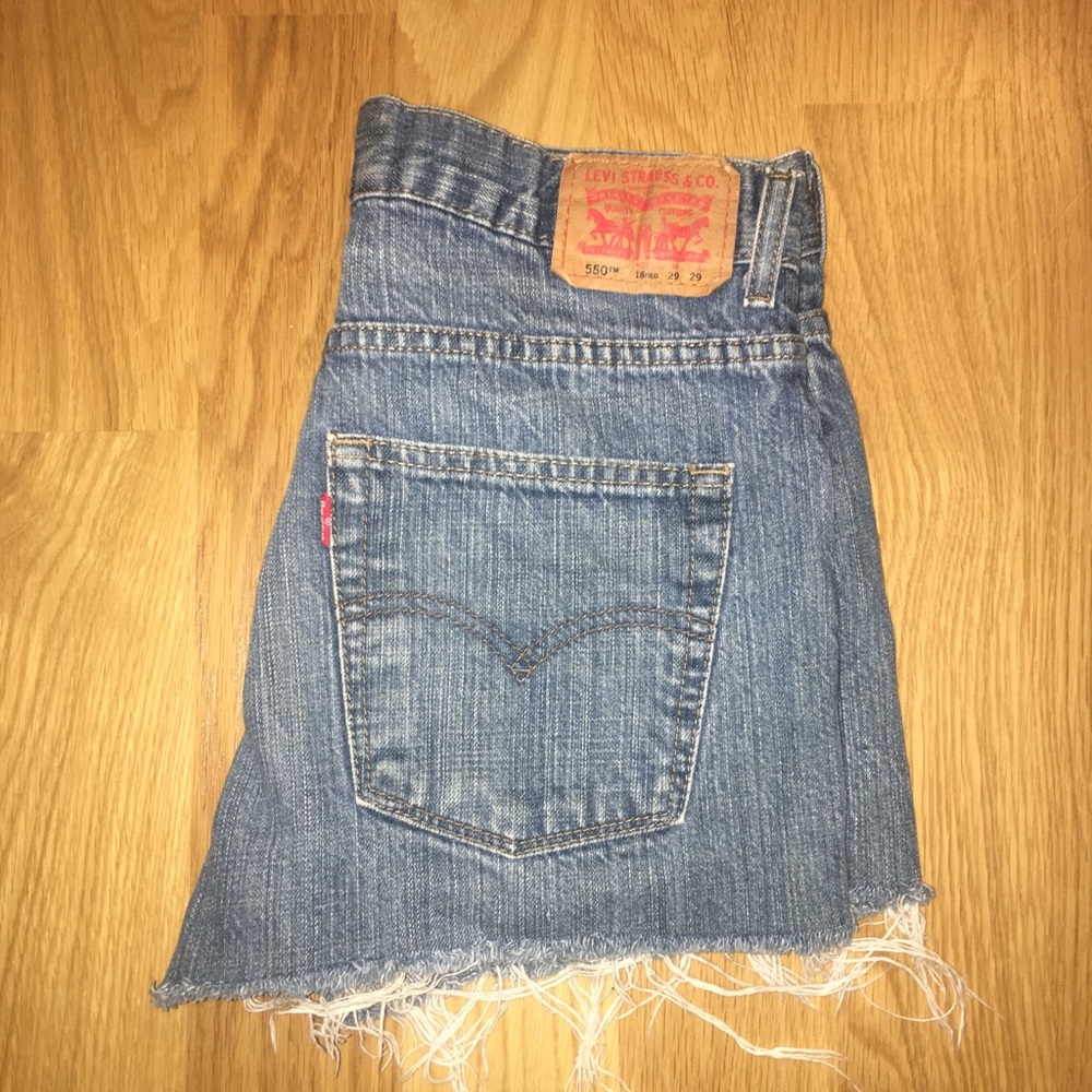 Vintage Levi’s Denim Shorts - Picture 1 of 5